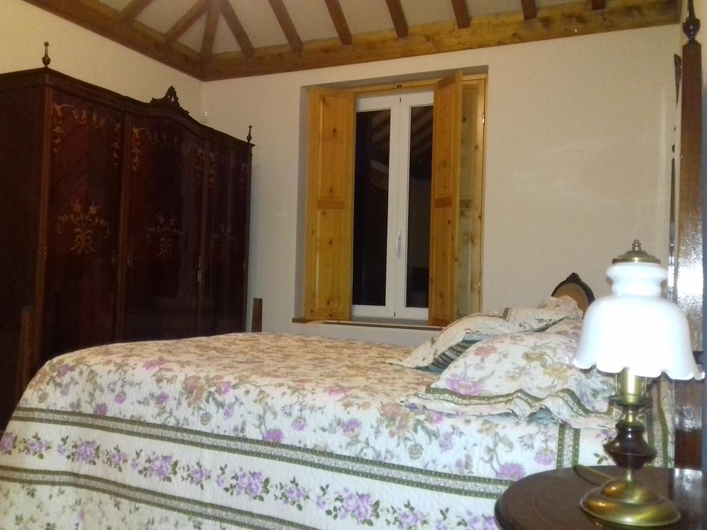 Casa De Besteiros Arneiro da Volta ภายนอก รูปภาพ